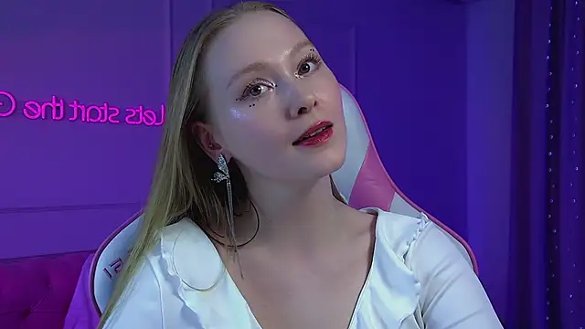 دردشة AgataFoxley الجنسية المباشرة