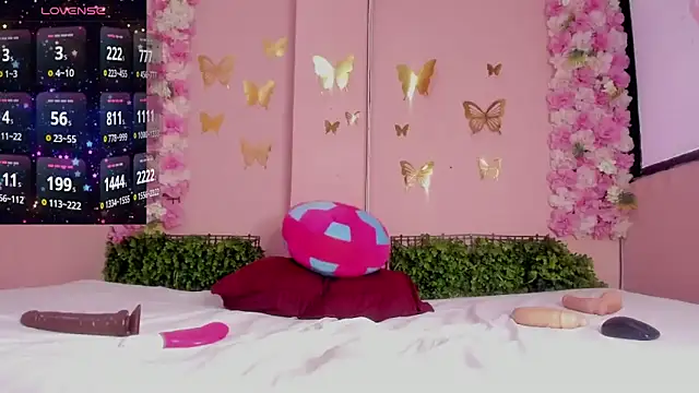 grandmother_milf's Webcam Show