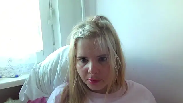 HornyElena Live XXX Chat