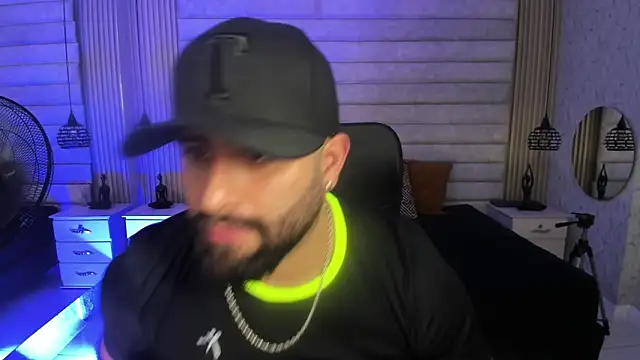 แชท XXX สดของ jhon_bear03