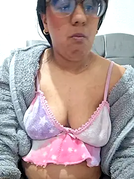 Czat XXX na żywo – ZaidaWet