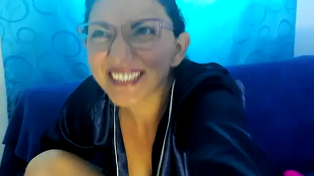 Chat +18 de Serenity_Lux ao vivo