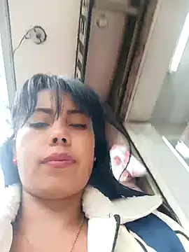 _andrea30 现场XXX聊天