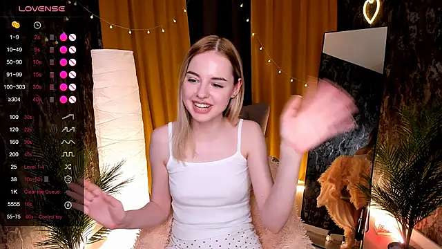 LillianShine Chat XXX live