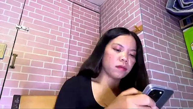 Chat +18 de HortenciaBarwell ao vivo