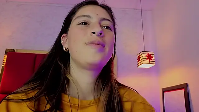 moon_winy Adlı Modelin Canlı XXX Sohbeti