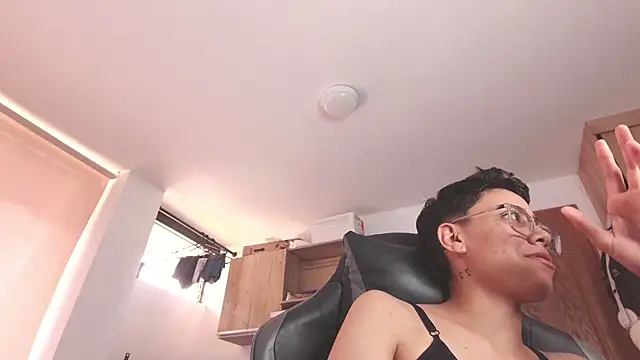 Czat XXX na żywo – Cutie_Shy_