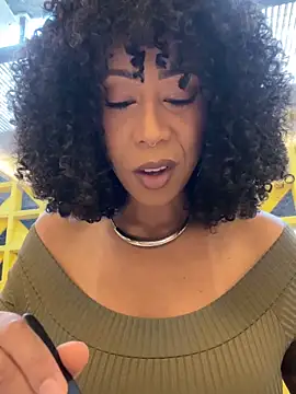 dianagolley420's Webcam Show