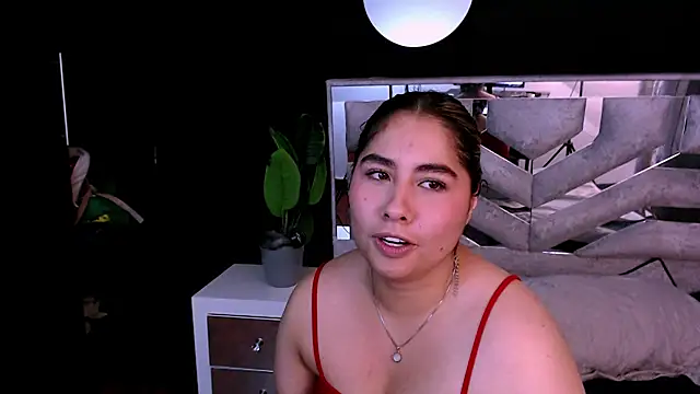 Chatroom XXX en direct de Sofiazaf_