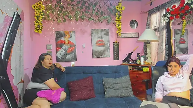 Chat XXX en directo de lesbiancuple