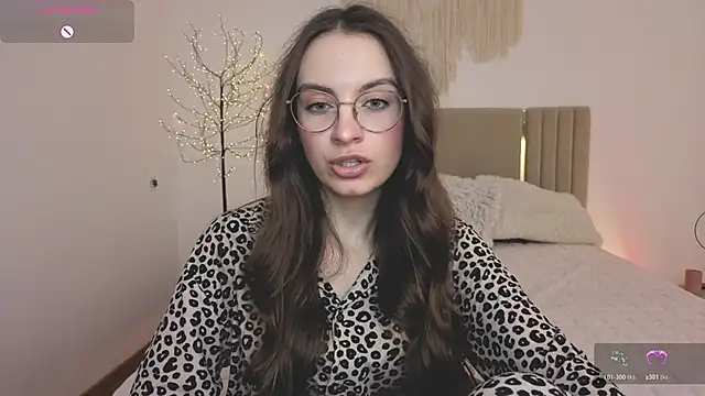 Real_cutie1のウェブカメラショー