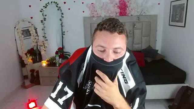 sven_fox723 – webcam-show