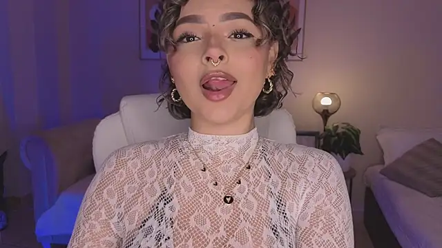 Онлайн чат XXX DahianaWalcott