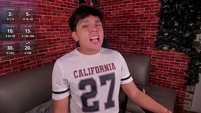 Thiago_Kozak webcam show