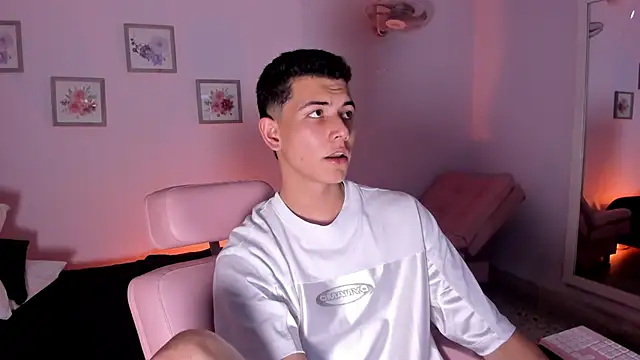 FireGuy_99 Live XXX-chat