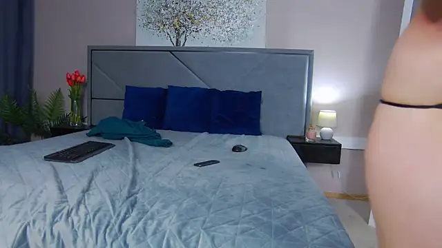 NicoleRosss' Live XXX Chat