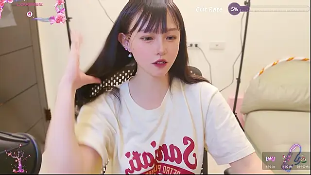 Khaleesi_ying_ 即時 XXX 聊天