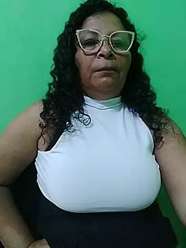 Amarantha25's Live XXX Chat