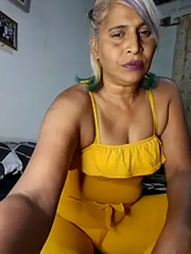 Chat XXX en directo de Goodgirlsue_77