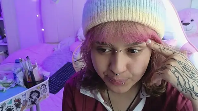 NekoWaifu's Live XXX Chat