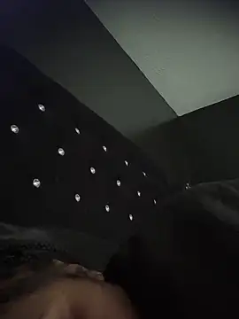 tipheragain's Webcam Show