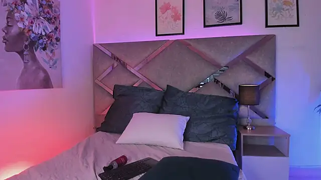 XXX chat uživo modela sofi_bakerr