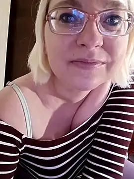 VikaKing 라이브 XXX 채팅