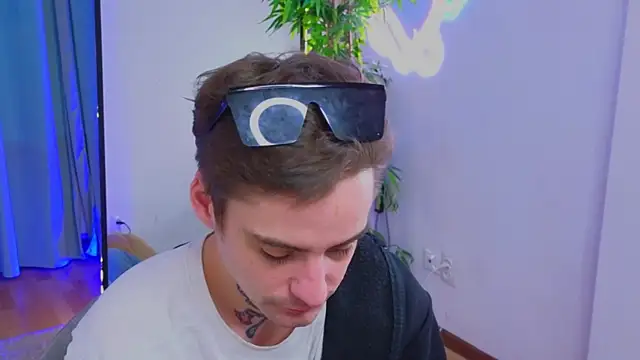 Webkamerová show drillfi11