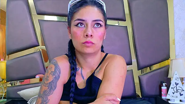 NicoleEsposito Chat XXX live