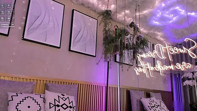 Paloma_Luna's Live XXX Chat