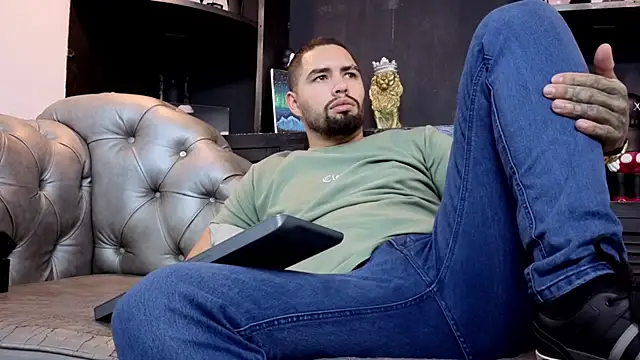 matteosantos 网络视讯表演