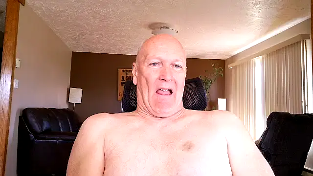 BasicAntのライブXXXチャット