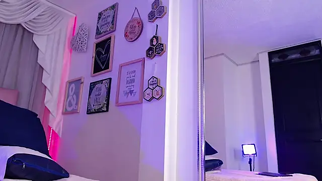 Pokazy przed kamerką – IsabelleDaza