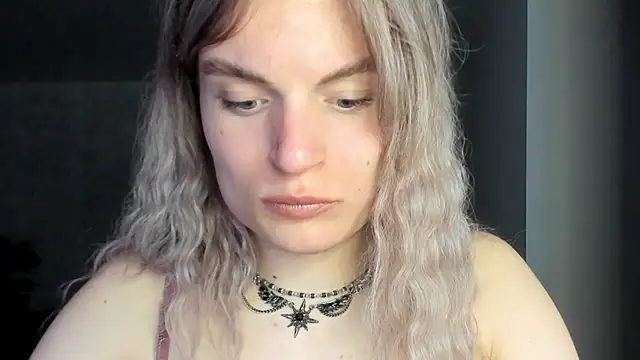 Вебкам-шоу milliKira006