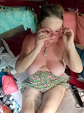 Hot-Muci Webcam show