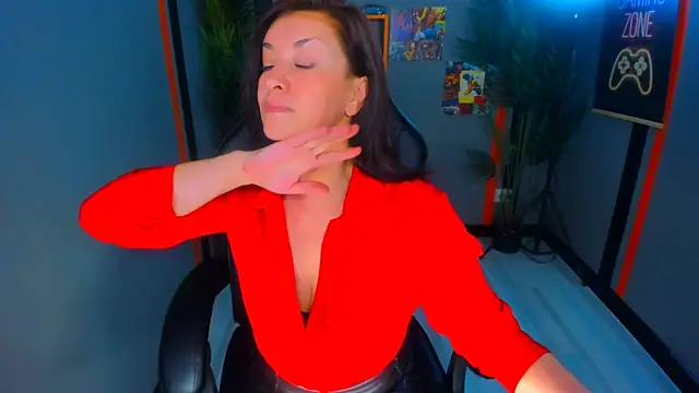 XXX chat uživo modela AnaMills