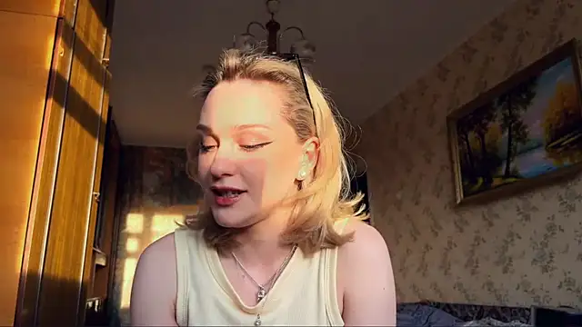 AlisiaStreitmatter's Live XXX Chat