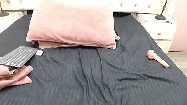 emhavega 现场XXX聊天