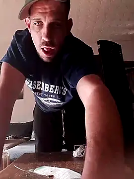 Codymc89 লাইভ XXX চ্যাট