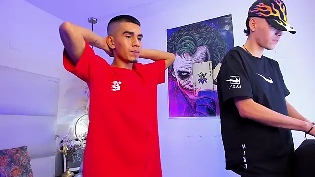 your_d0ll1 在線直播表演