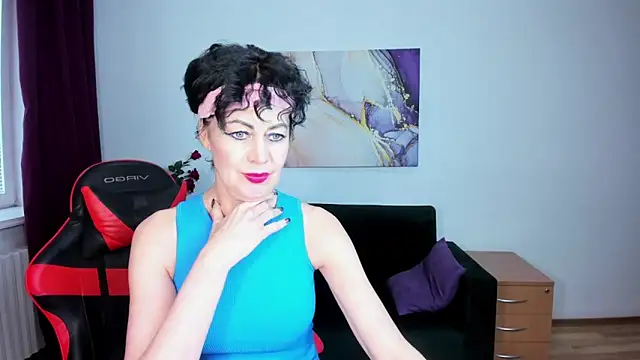 Silvia_Wallec Adlı Modelin Canlı XXX Sohbeti