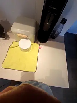 BobZlasu লাইভ XXX চ্যাট