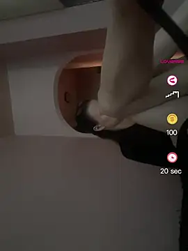 Flossy_Vettie 在線直播表演