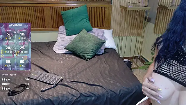 Eli666uwu 现场XXX聊天