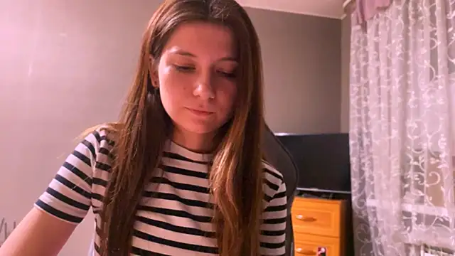 แชท XXX สดของ LunnaBliss