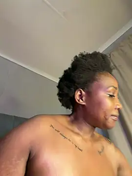 عرض كام AddictiveMassiveBooty