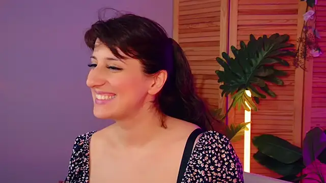 EmmaWheelers' Live XXX Chat