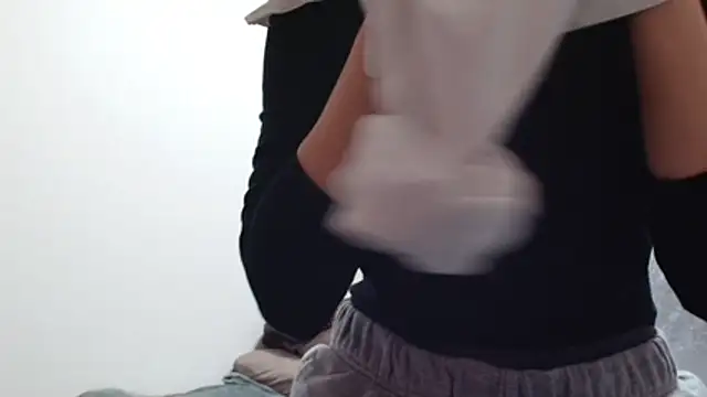 leopiii-iiJP – Live XXX-chat