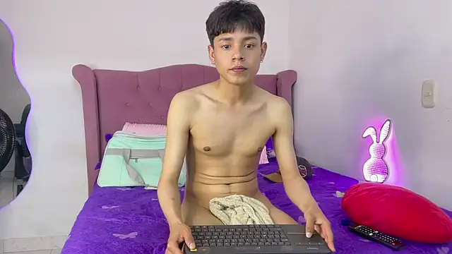 Andy_Belier23's Live XXX Chat