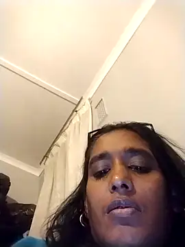 Baby_P Adlı Modelin Canlı XXX Sohbeti